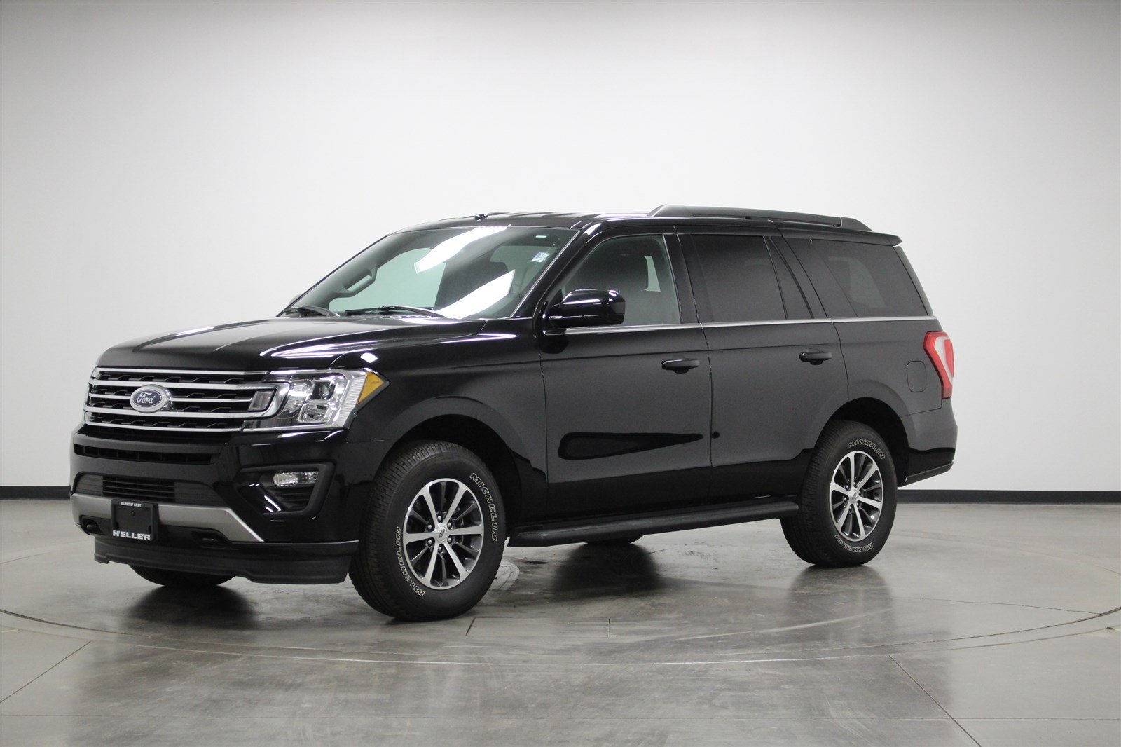 Pre-owned 2018 Ford Expedition Xlt Sport Utility In Pontiac #u6461 